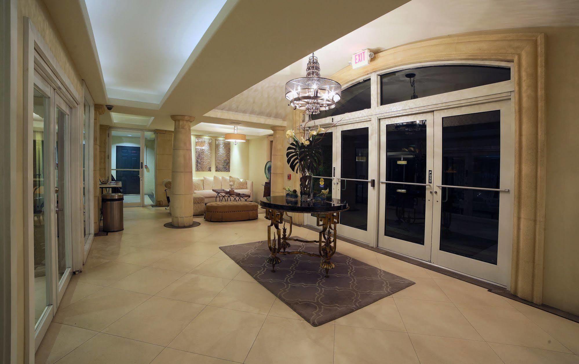 The Sea Lord Hotel & Suites (Adults Only) Lauderdale-by-the-Sea Екстер'єр фото