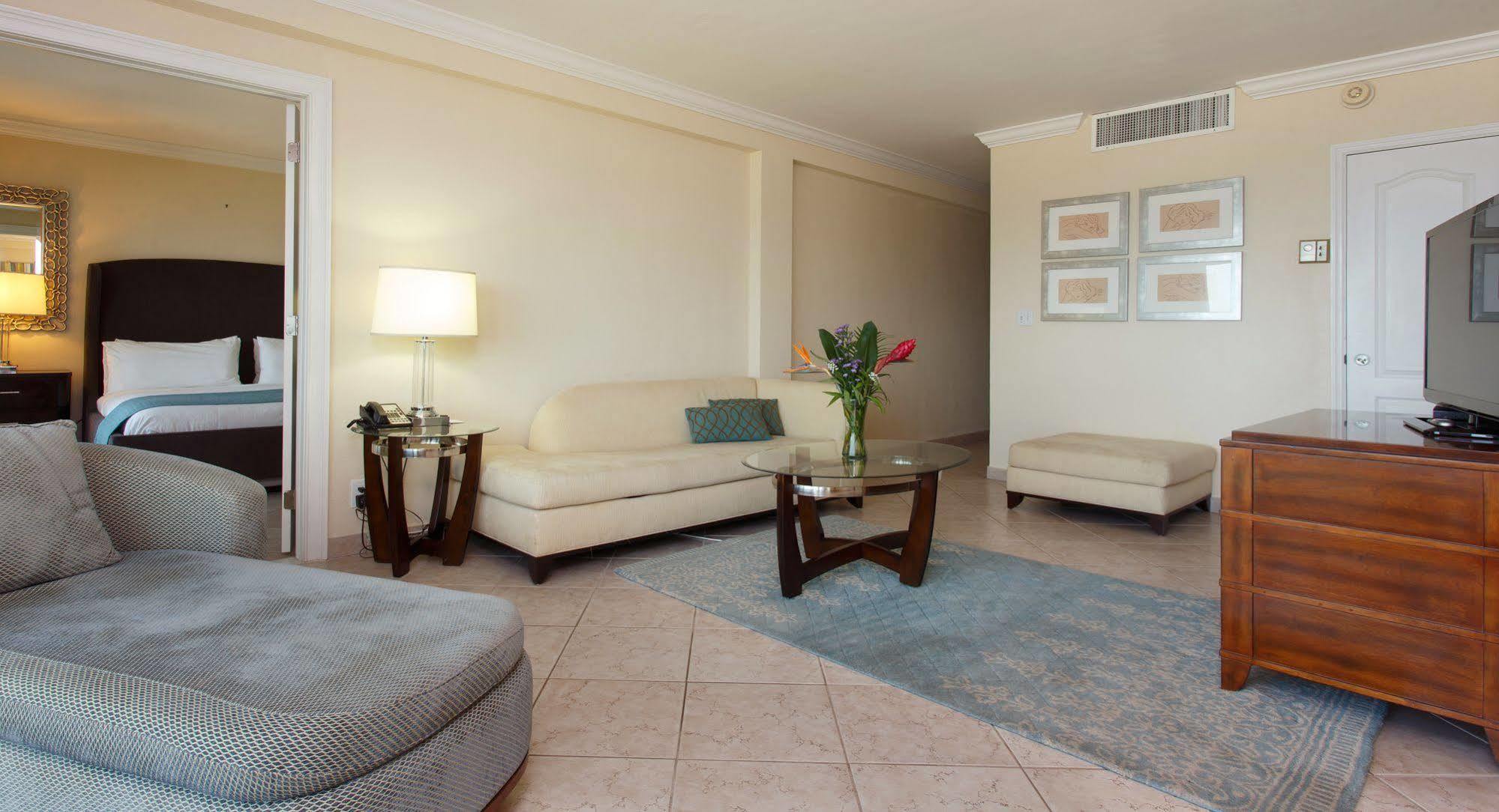 The Sea Lord Hotel & Suites (Adults Only) Lauderdale-by-the-Sea Екстер'єр фото