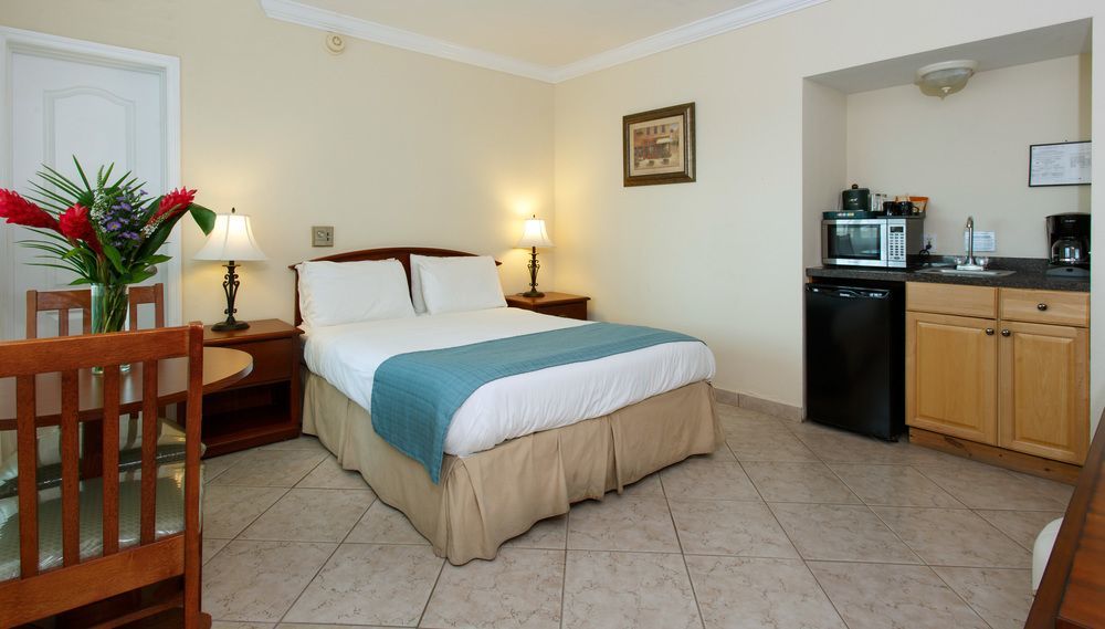 The Sea Lord Hotel & Suites (Adults Only) Lauderdale-by-the-Sea Екстер'єр фото